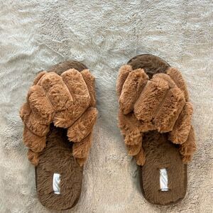 Women's Fuzzy Double Strap Slide Slippers Brown Open Casual Sketchers - Size 9